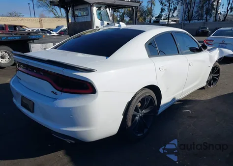 2018 Dodge Charger R/T Rwd z USA, uszkodzony, nr VIN 2C3CDXCT7JH114840